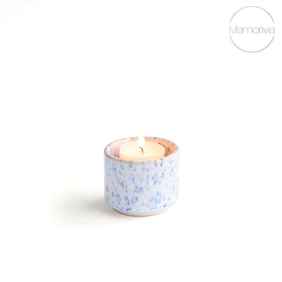 HELIOS - Handgemaakte mini-urn witblauw keramiek + kaarslicht